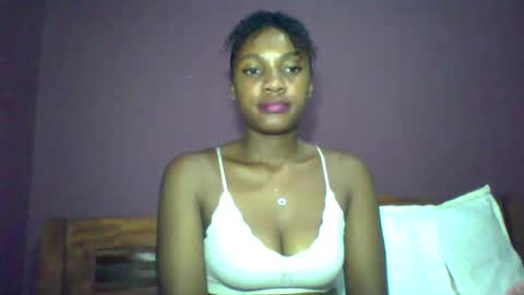 Snapshot of rycie chatting on November 18, 2:54 pm Rycie online show from November 18, 2:54 pm