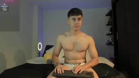 Snapshot of ryder_storm chatting on January 27, 2:35 pm Ryder Storm online show from January 27, 2:35 pm