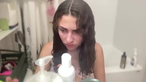 rylanxoxo online show from December 15, 4:17 am