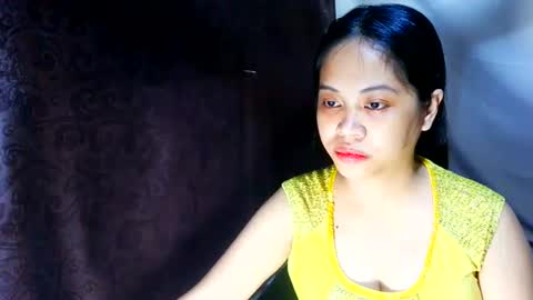 Snapshot of rylee_beau chatting on July 23, 4:38 pm Beau Angel online show from July 23, 4:38 pm