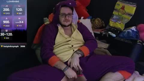 Snapshot of ryleyrainn chatting on November 20, 8:58 am Ryley Rainn online show from November 20, 8:58 am