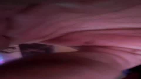 Snapshot of ryliemackenzie93 chatting on June 17, 10:32 pm ryliemackenzie93 online show from June 17, 10:32 pm