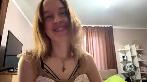 ryni online show from August 1, 10:58 am