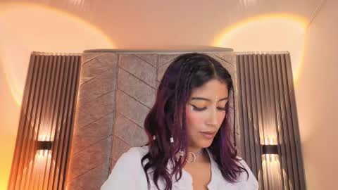 Snapshot of rynka__ chatting on November 26, 4:35 am rynka online show from November 26, 4:35 am