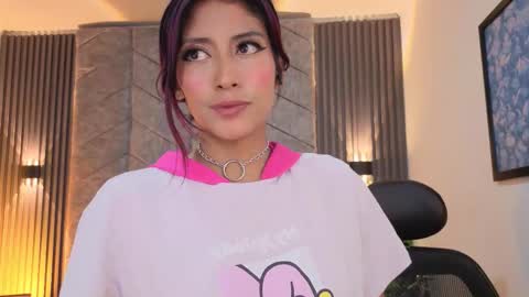 Snapshot of rynka__ chatting on November 27, 4:47 am rynka online show from November 27, 4:47 am