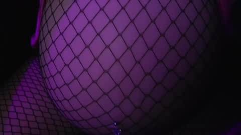 Snapshot of rynn_x chatting on June 2, 7:10 am SINGLE WIDOWED MOM online show from June 2, 7:10 am