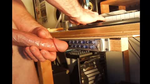 rynoxox online show from October 1, 5:02 am