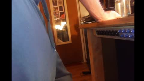 rynoxox online show from April 2, 6:22 am