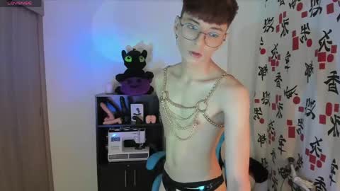 RYO BLEU online show from April 8, 4:45 am