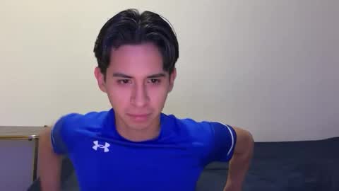 Snapshot of rzxxsbh chatting on January 10, 5:53 am rzxxsbh online show from January 10, 5:53 am