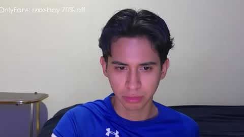 Snapshot of rzxxsbh chatting on January 13, 3:34 am rzxxsbh online show from January 13, 3:34 am