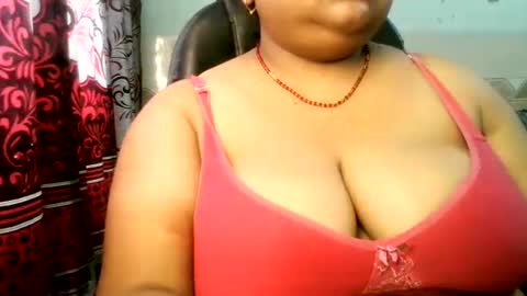 HotLovers online show from July 18, 8:29 am