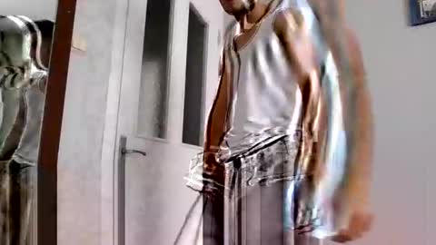 s2ici online show from October 3, 10:56 am