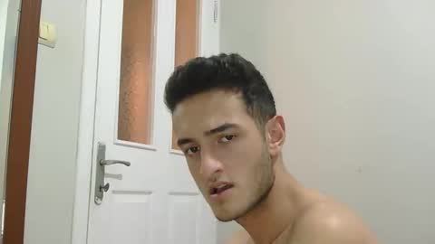 s2ici online show from October 25, 9:09 pm