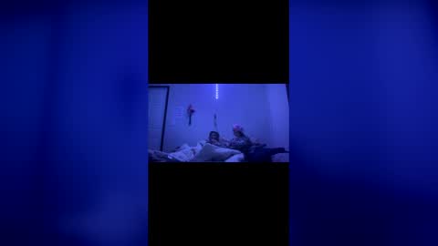 Snapshot of s_ddough chatting on April 3, 10:13 am s_ddough online show from April 3, 10:13 am