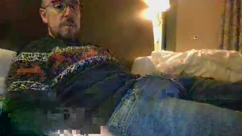 s_i_q online show from December 4, 9:12 pm