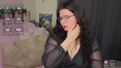 Kate online show from May 26, 6:37 pm
