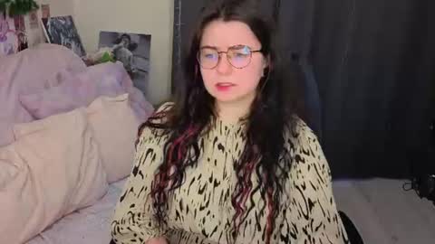 Kate online show from June 23, 7:34 pm