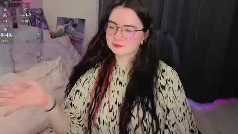 Kate online show from June 28, 6:36 pm