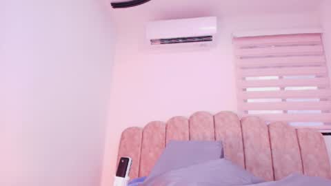 s_sofia_ online show from June 20, 7:16 pm