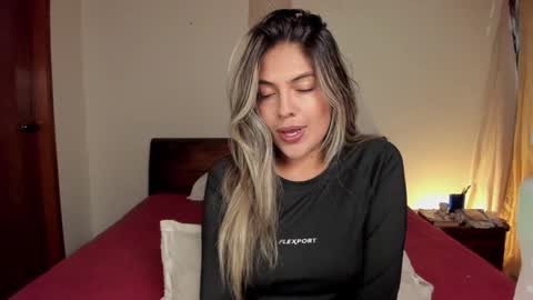 Leslie Beltrn online show from January 7, 3:03 am