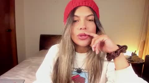 Leslie Beltrn online show from August 1, 5:18 am