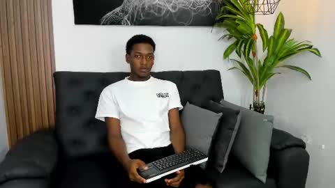 Samir  online show from June 16, 7:49 pm
