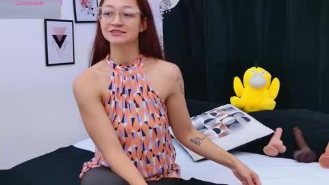 Saara Brown online show from November 20, 12:16 pm