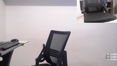 Snapshot of saat_hiel chatting on December 26, 2:22 am Saat online show from December 26, 2:22 am