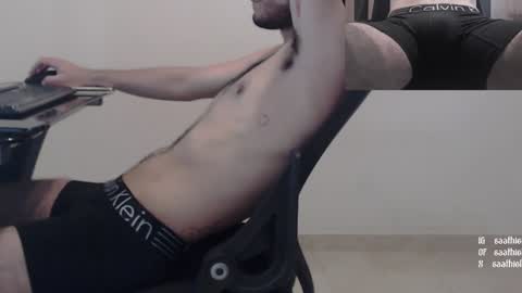 Snapshot of saat_hiel chatting on January 1, 8:47 pm Saat online show from January 1, 8:47 pm