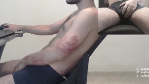 Snapshot of saat_hiel chatting on January 4, 12:48 am Saat online show from January 4, 12:48 am