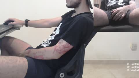 Snapshot of saat_hiel chatting on January 7, 4:08 am Saat online show from January 7, 4:08 am