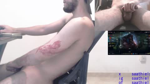 Snapshot of saat_hiel chatting on January 29, 8:29 am Saat online show from January 29, 8:29 am