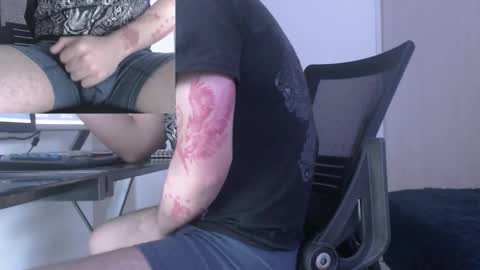 Snapshot of saat_hiel chatting on September 17, 6:15 am Saat online show from September 17, 6:15 am