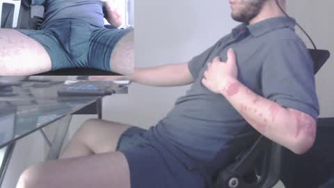 Snapshot of saat_hiel chatting on September 20, 4:24 am Saat online show from September 20, 4:24 am