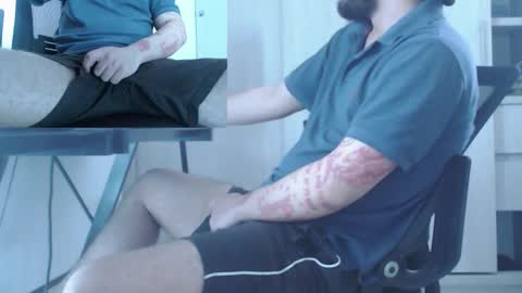 Snapshot of saat_hiel chatting on October 19, 1:12 pm Saat online show from October 19, 1:12 pm