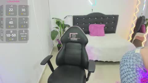 saaya_tay online show from September 24, 3:10 am