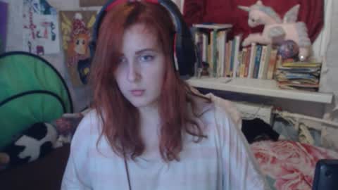 Snapshot of sabochka888 chatting on November 12, 7:20 am sabochka888 online show from November 12, 7:20 am