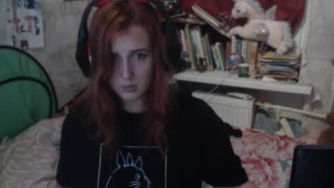 Snapshot of sabochka888 chatting on November 25, 6:24 am sabochka888 online show from November 25, 6:24 am