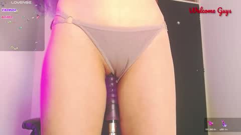 Snapshot of sabrina709 chatting on September 25, 9:07 pm Sabrina online show from September 25, 9:07 pm