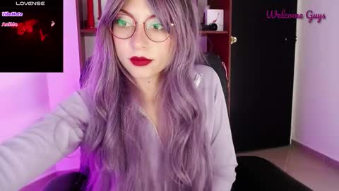 Snapshot of sabrina709 chatting on November 11, 9:59 pm Sabrina online show from November 11, 9:59 pm