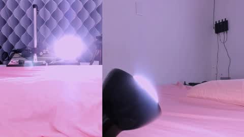 Sabrina Adams online show from December 30, 7:00 pm