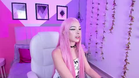 Sabrina online show from July 8, 3:05 pm