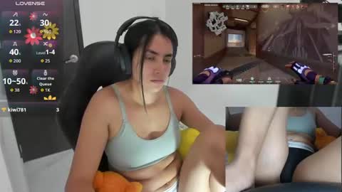 Angie  online show from June 19, 6:34 pm