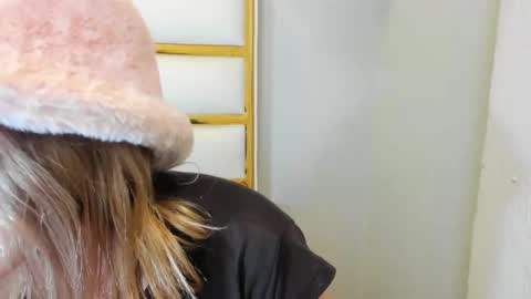 . Sabrina Cole . online show from December 13, 6:42 am