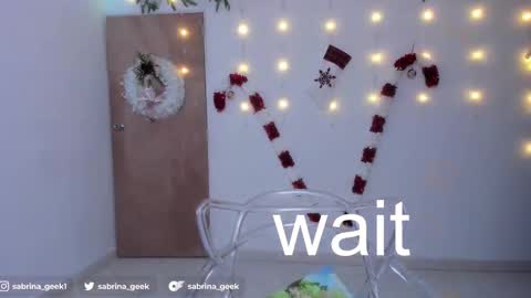 Snapshot of sabrina_geek chatting on December 15, 4:07 am sabrina_geek online show from December 15, 4:07 am