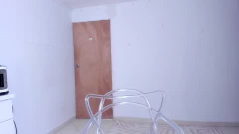 Snapshot of sabrina_geek chatting on February 13, 3:50 am sabrina_geek online show from February 13, 3:50 am