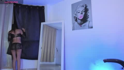 sabrina_lopez1 online show from January 8, 2:03 am