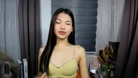 Nadine online show from February 9, 10:14 pm