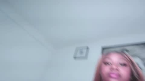 Sabrina Mora online show from January 11, 2:58 pm